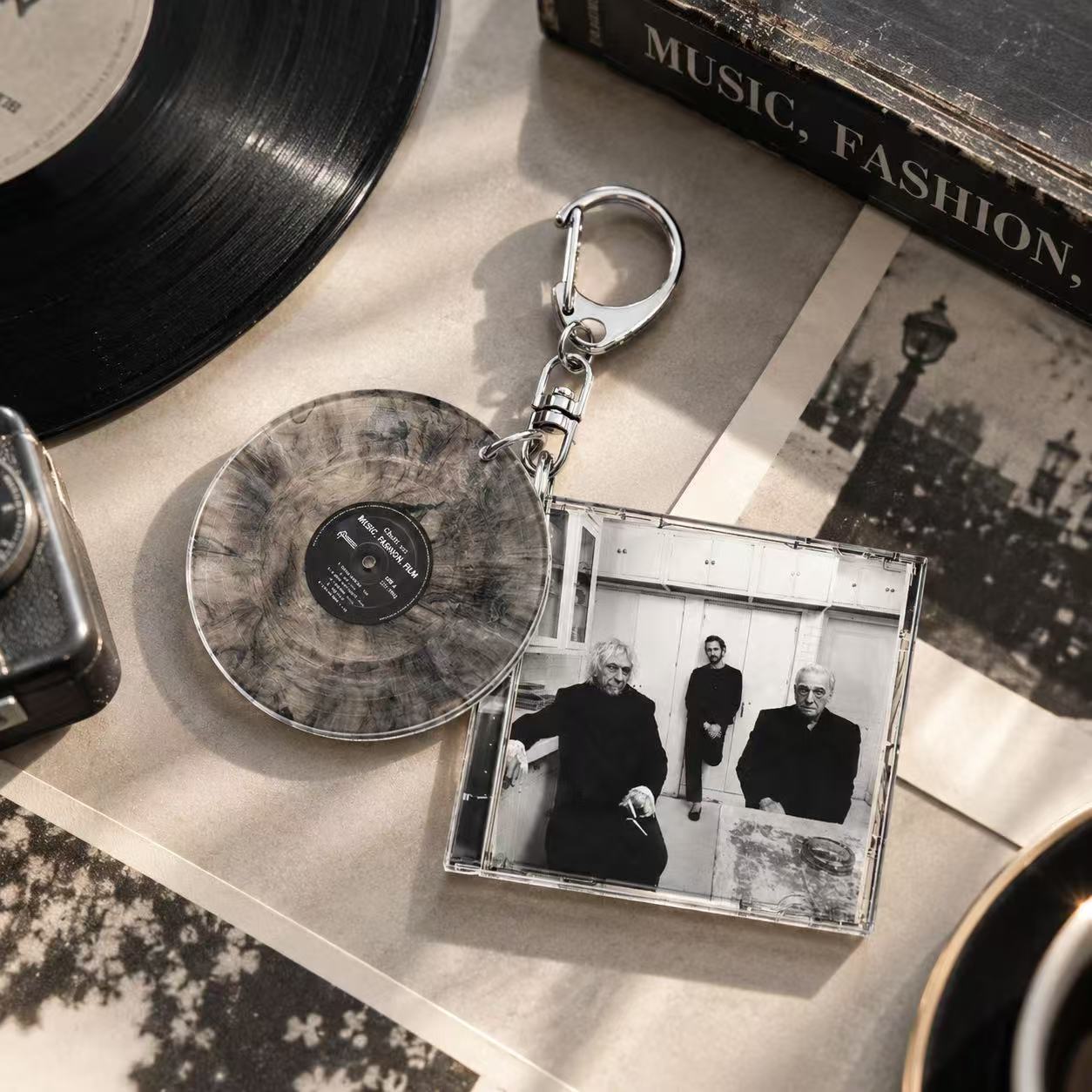 Supply Event - C-Charli Xcx Keychain，Music，Fashion，Film Music Keychain，Roch Music，Idol